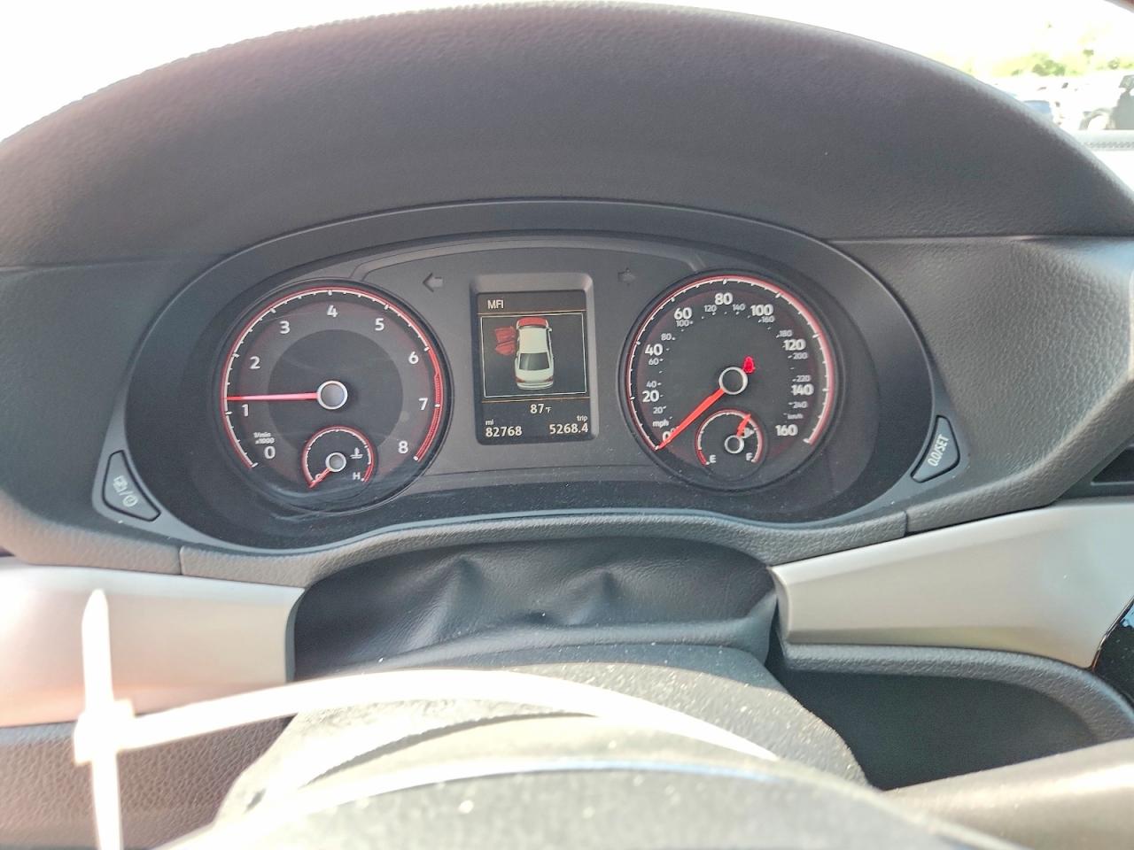2021 VOLKSWAGEN PASSAT S photo 9
