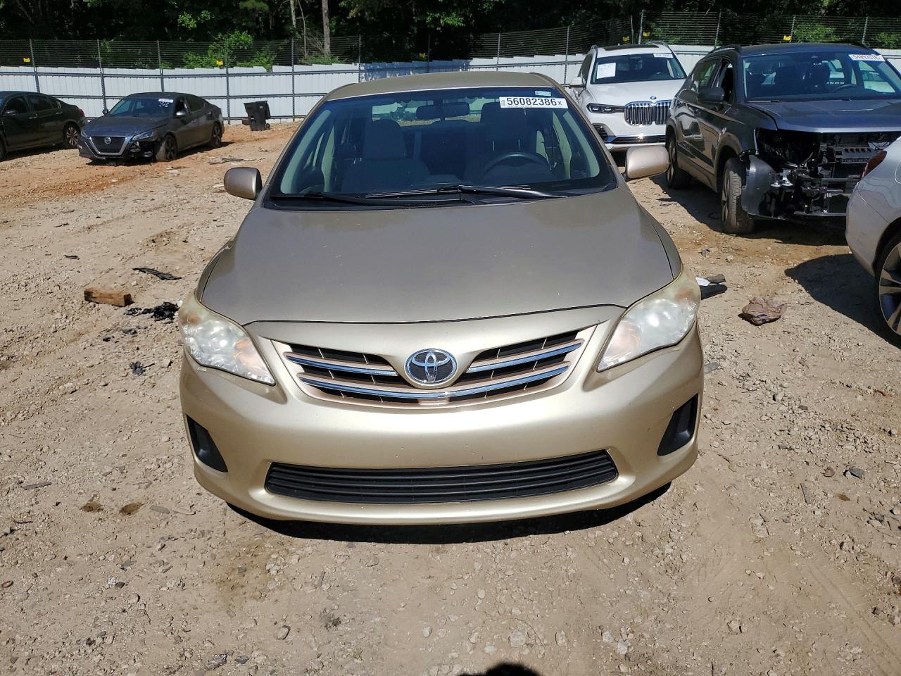 2013 TOYOTA COROLLA LE photo 5