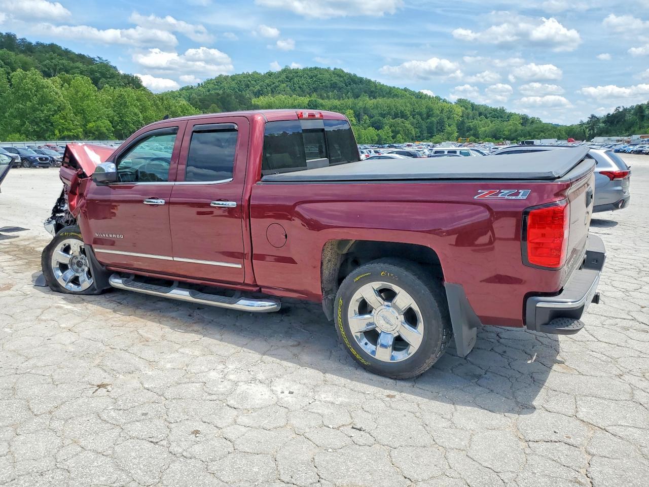 2015 CHEVROLET SILVERADO K1500 LTZ photo 3