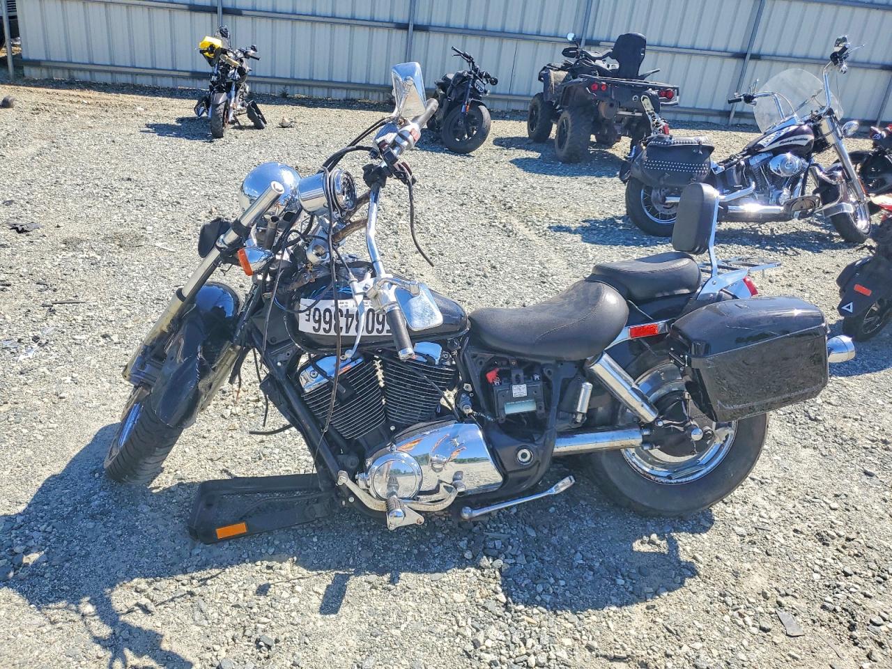 1997 HONDA VT1100 C2 photo 5