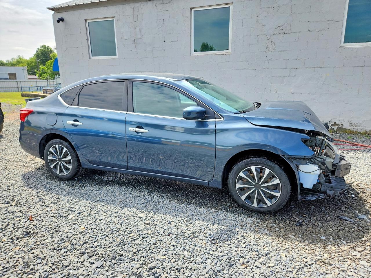 2017 NISSAN SENTRA SV photo 7