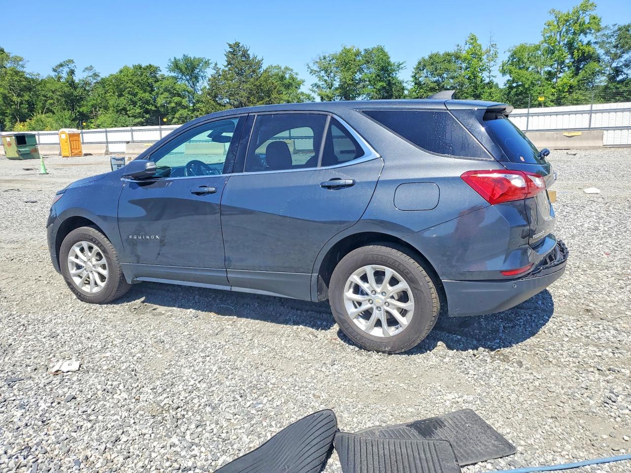 2018 CHEVROLET EQUINOX LT photo 3