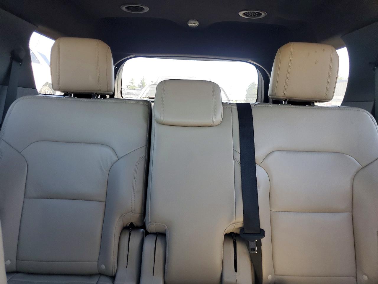 2018 FORD EXPLORER XLT photo 28