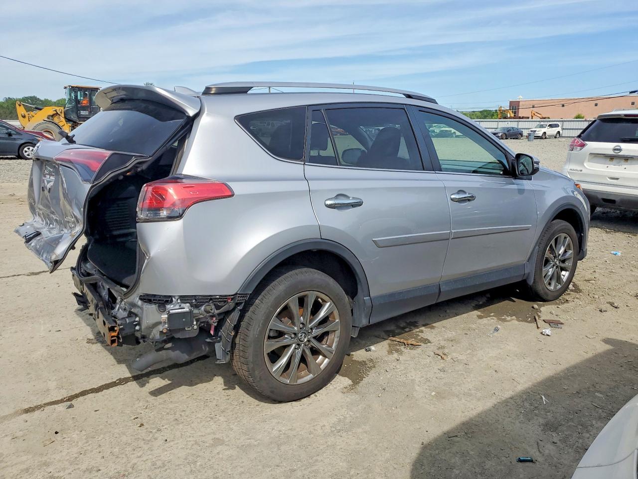 2018 TOYOTA RAV4 LIMITED photo 5