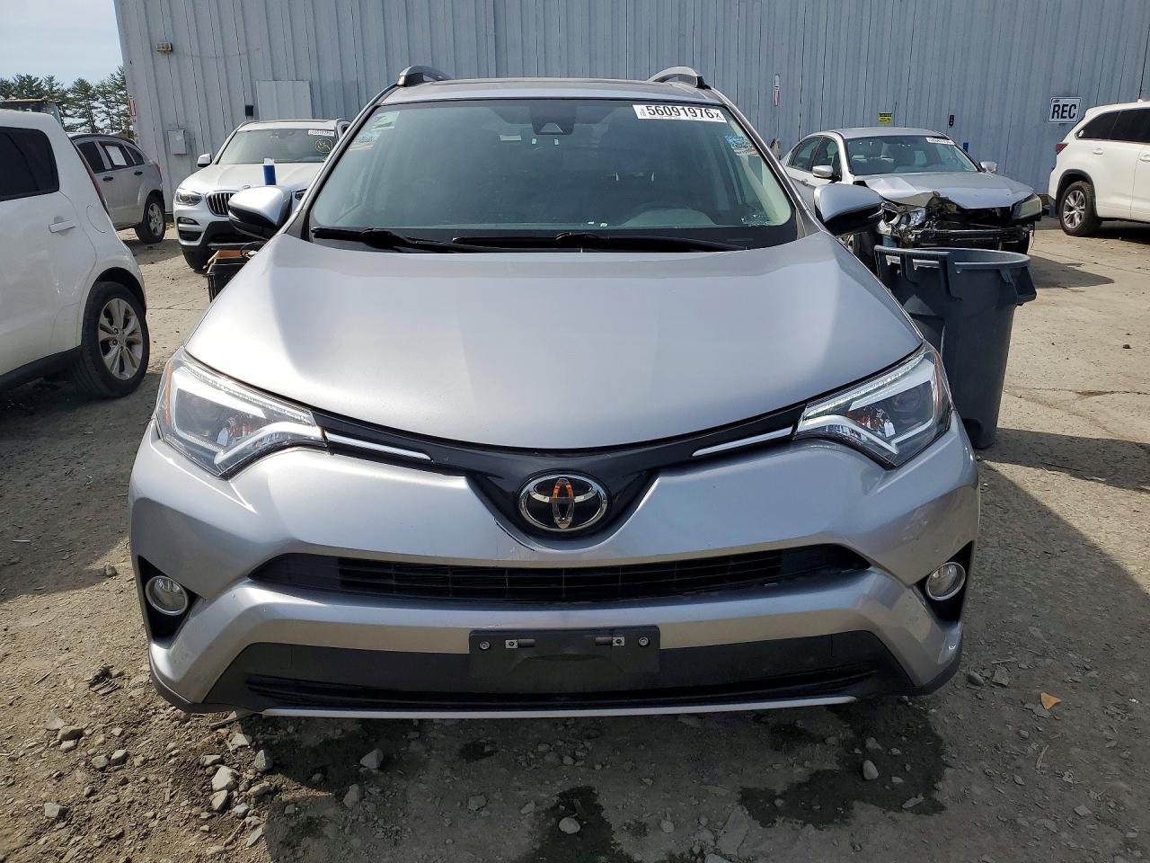 2018 TOYOTA RAV4 LIMITED photo 9