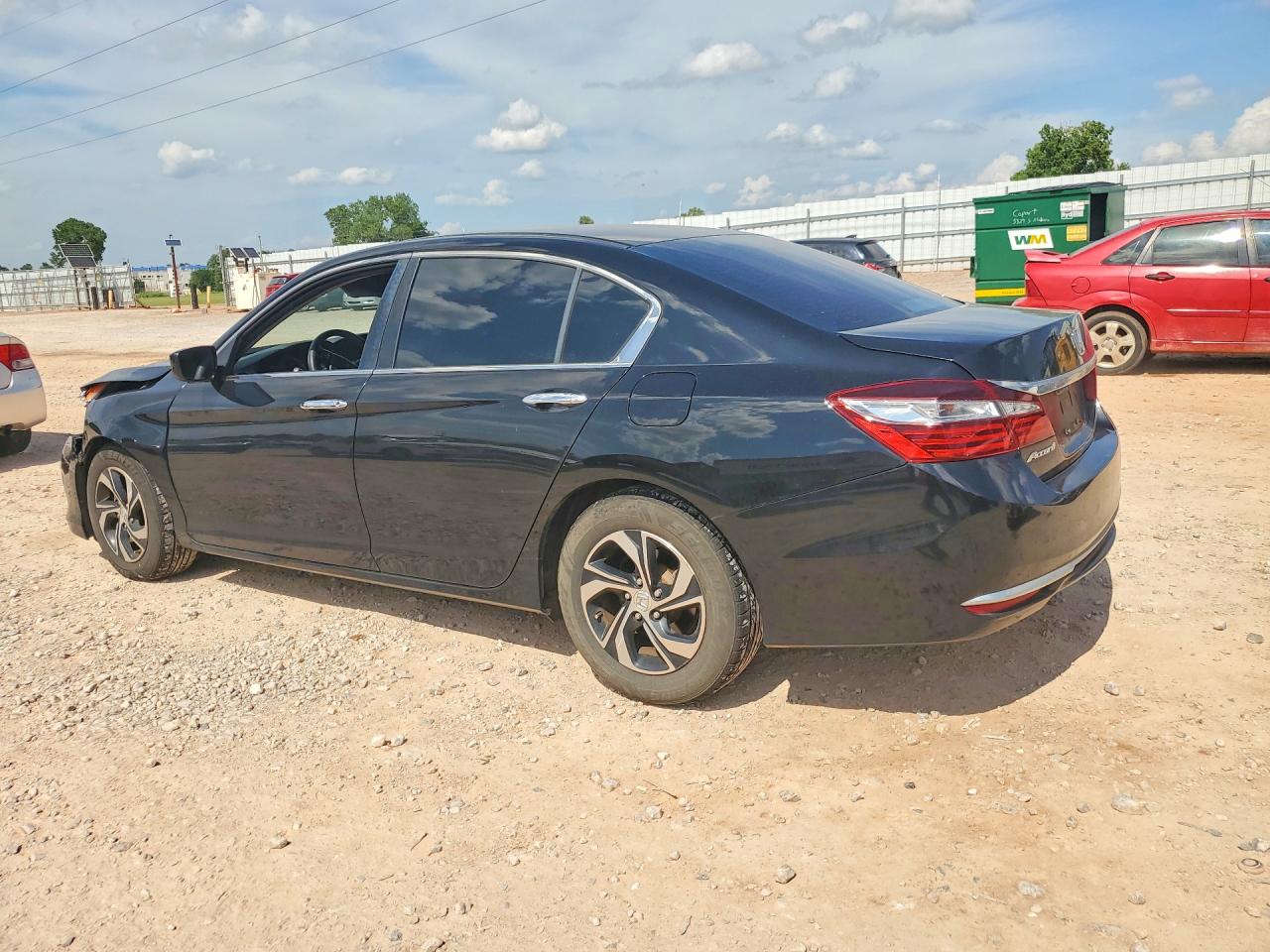 2017 HONDA ACCORD LX photo 4