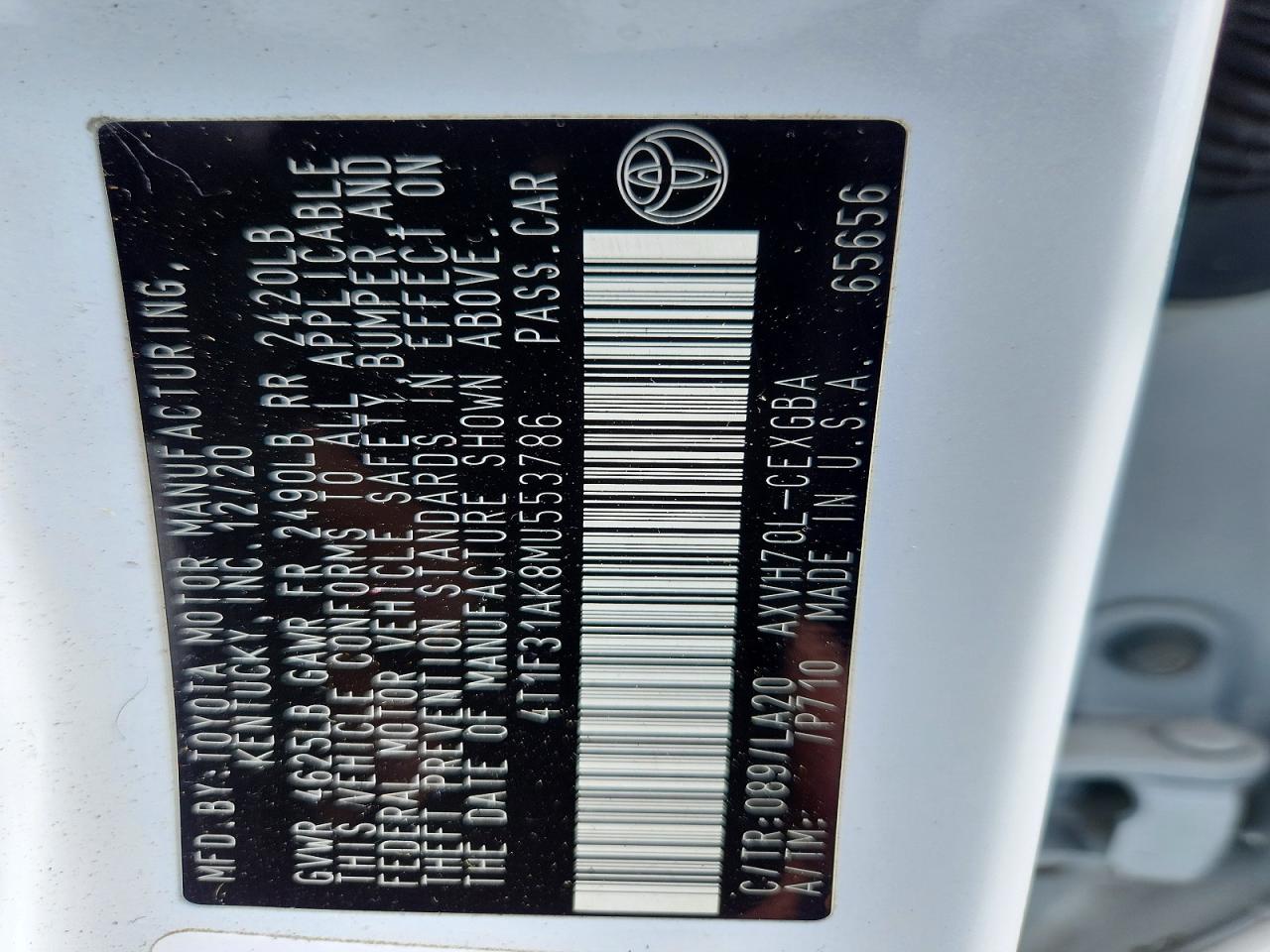 2021 TOYOTA CAMRY XLE photo 23