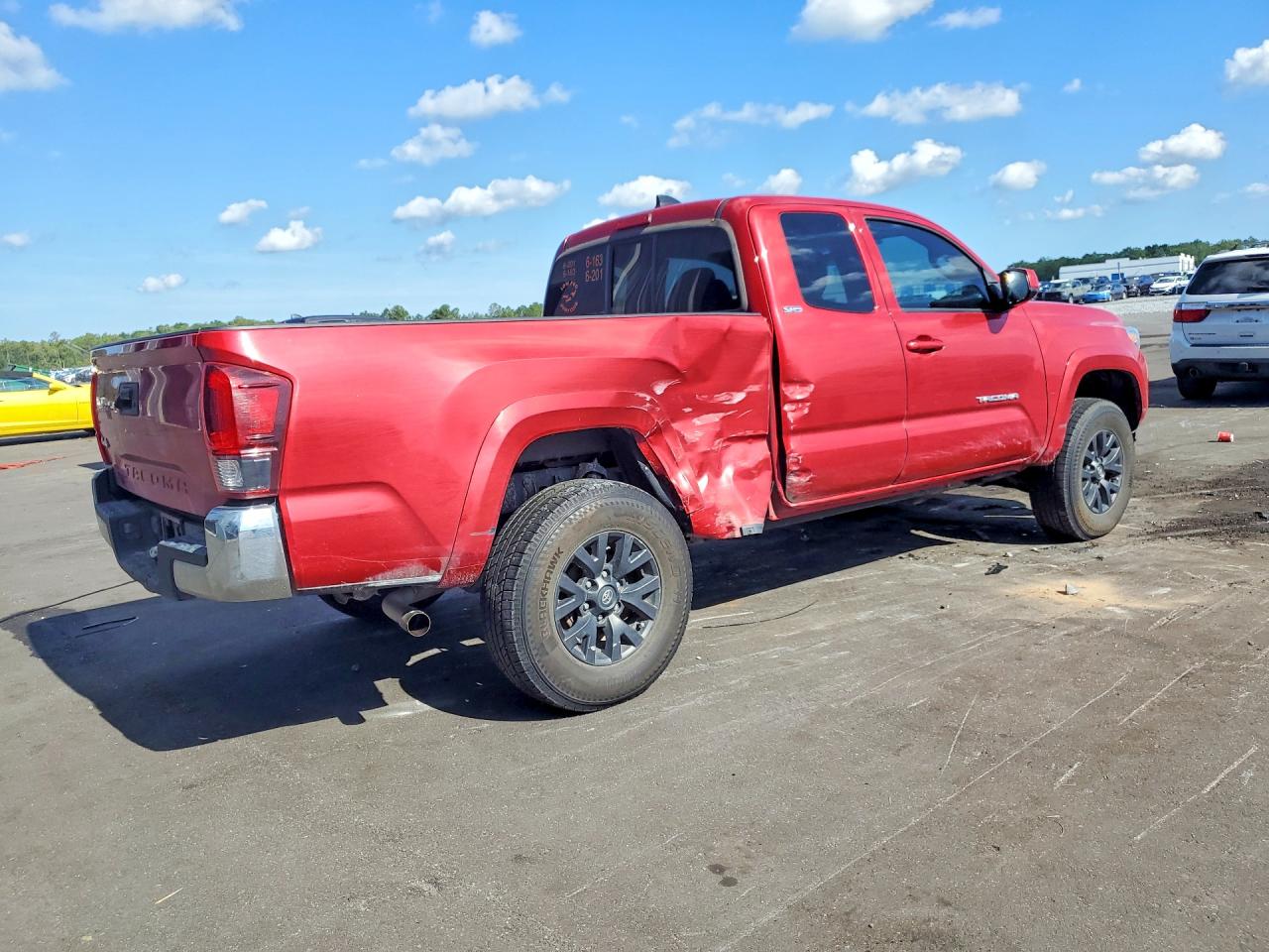 2022 TOYOTA TACOMA SR5 photo 7