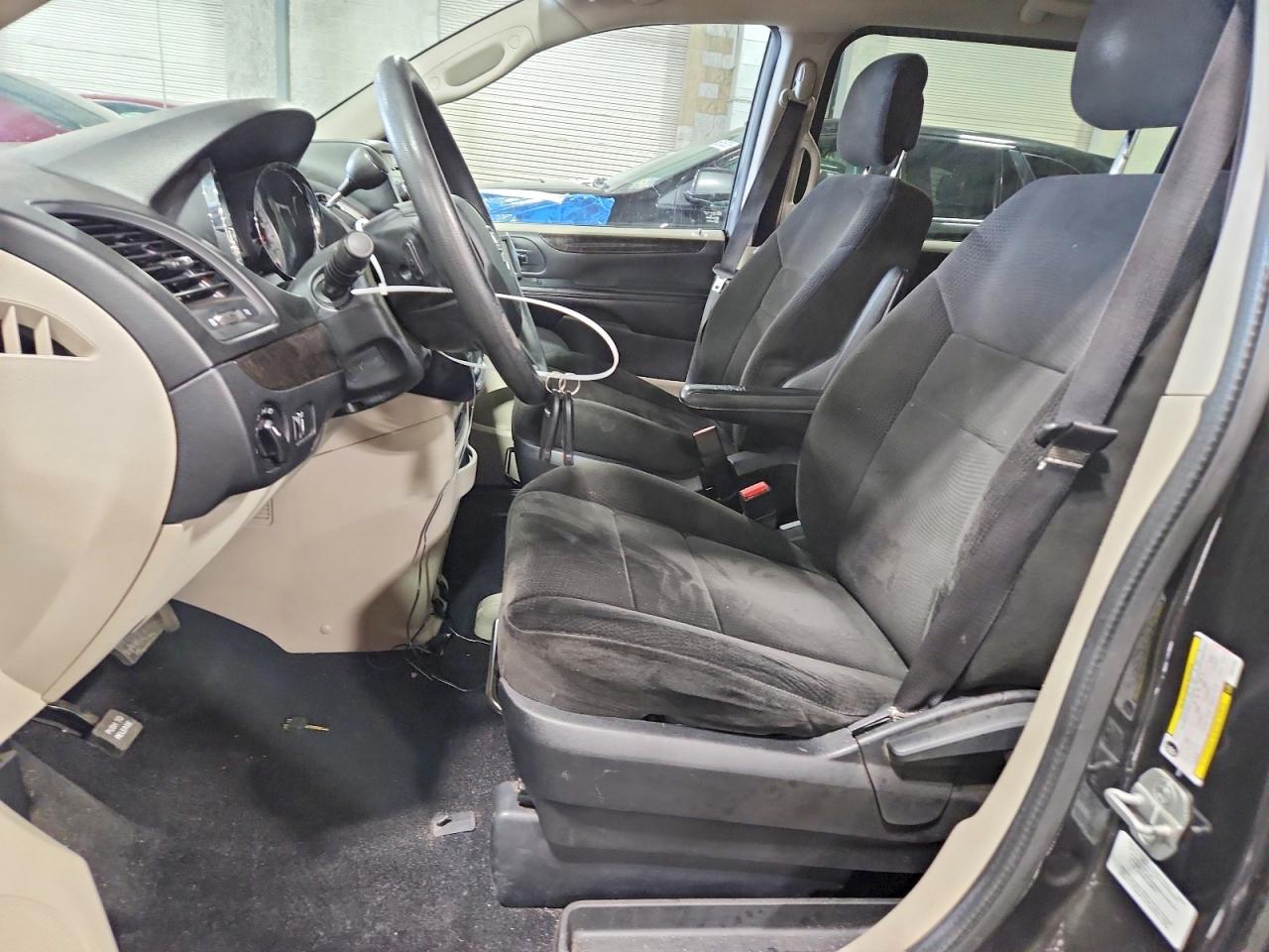2012 DODGE GRAND CARAVAN SE photo 7