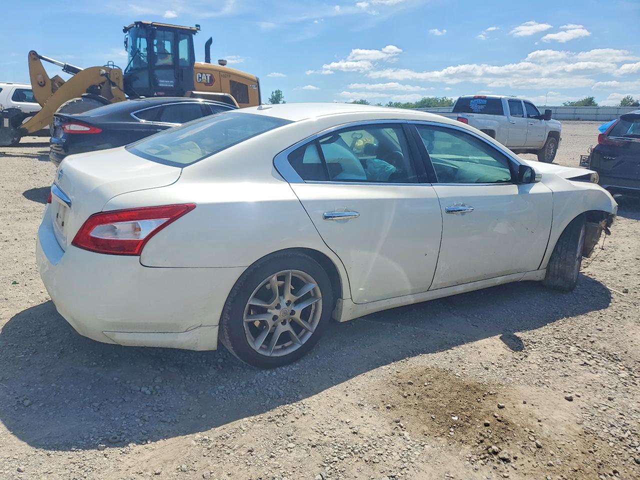 2011 NISSAN MAXIMA 3.5 S photo 5