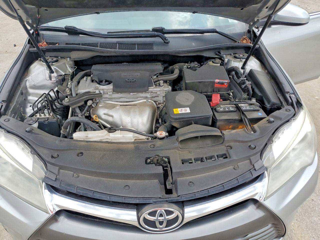 2017 TOYOTA CAMRY LE photo 21