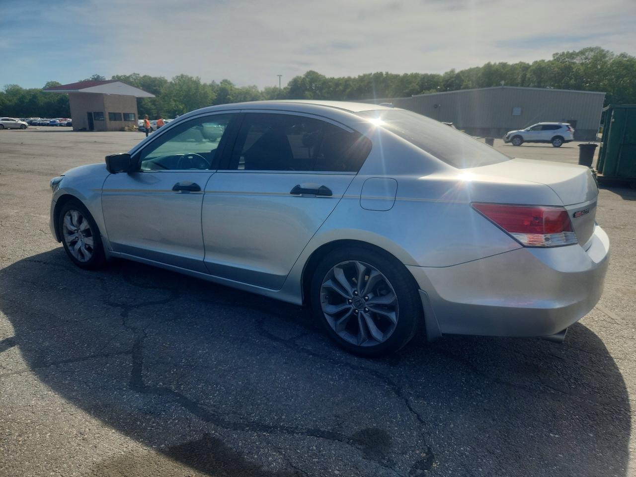 2010 HONDA ACCORD EXL photo 3