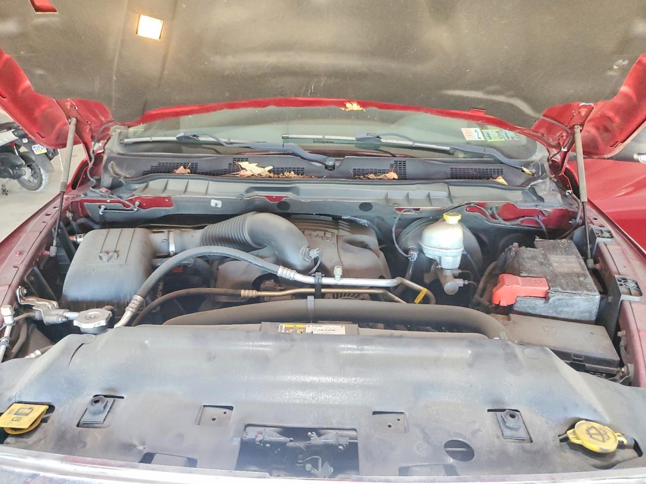 2014 RAM 1500 SLT photo 31