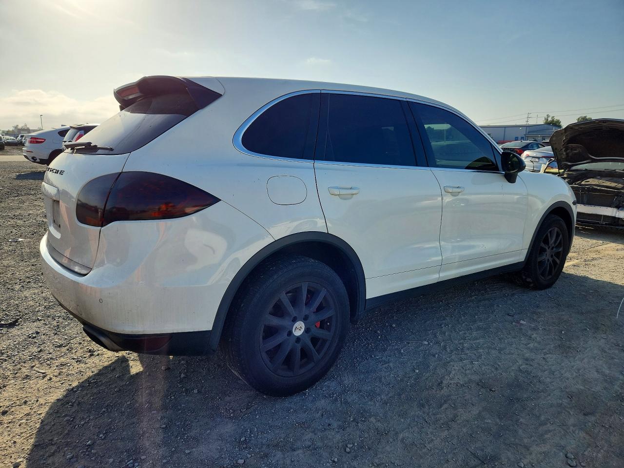 2011 PORSCHE CAYENNE photo 7