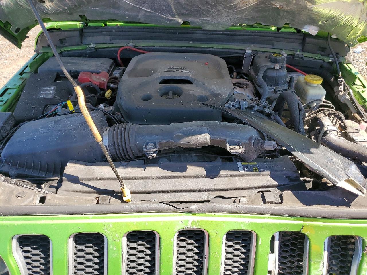 2019 JEEP WRANGLER UNLIMITED SAHARA photo 21