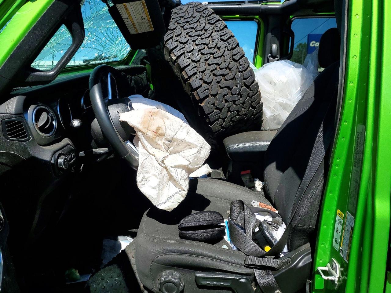 2019 JEEP WRANGLER UNLIMITED SAHARA photo 13