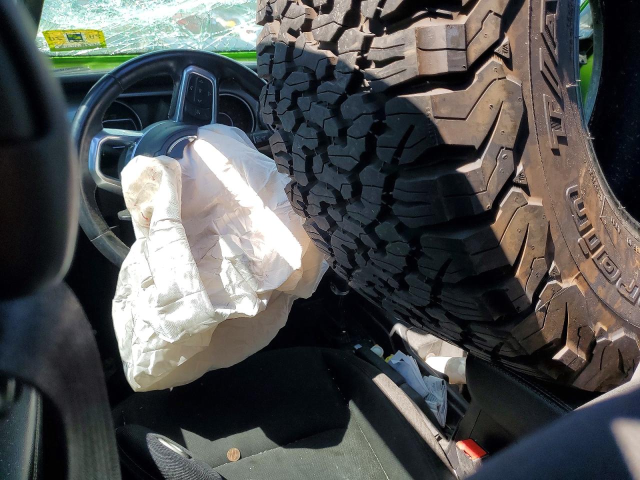 2019 JEEP WRANGLER UNLIMITED SAHARA photo 15
