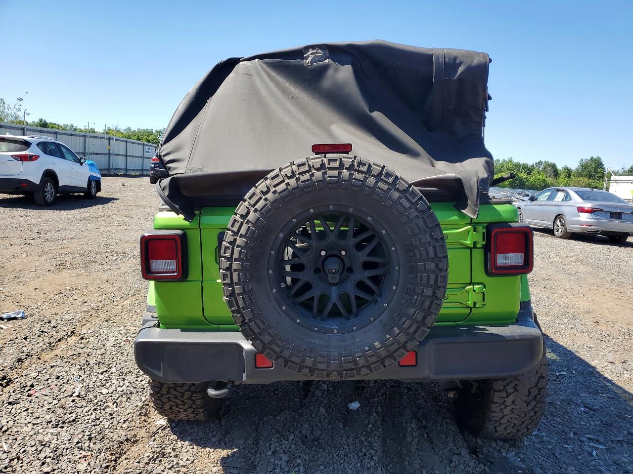 2019 JEEP WRANGLER UNLIMITED SAHARA photo 11