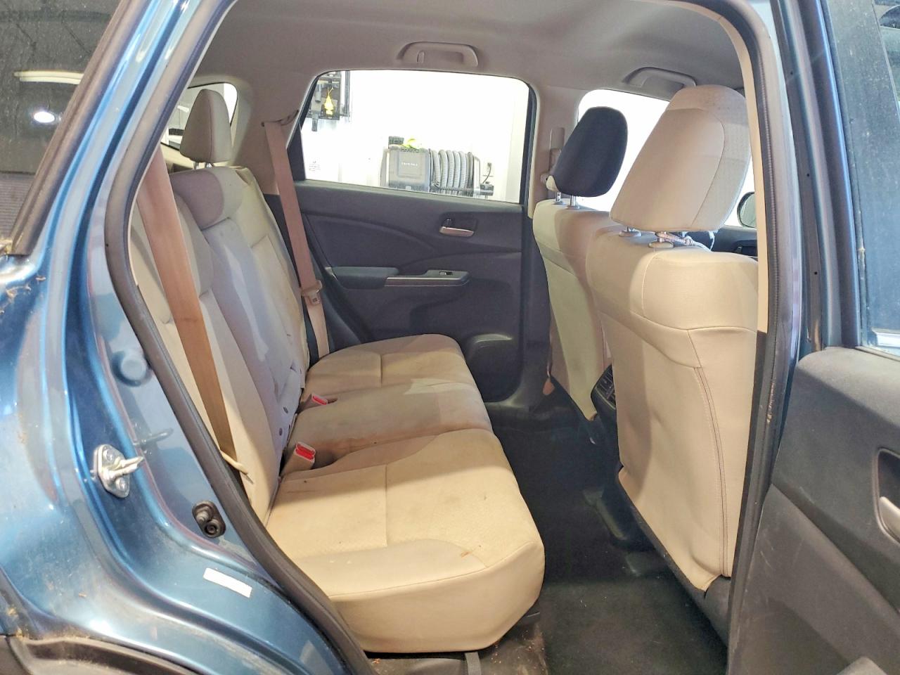 2015 HONDA CR-V LX photo 31
