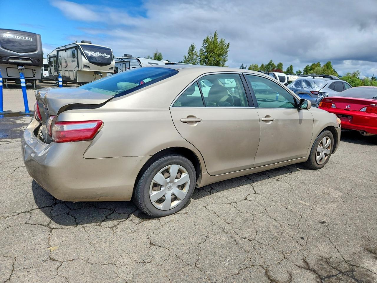 2007 TOYOTA CAMRY LE photo 3