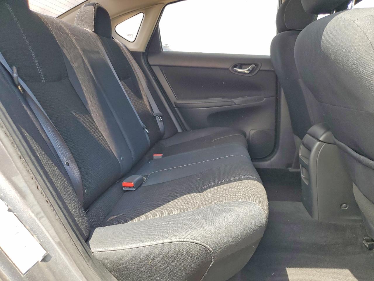 2018 NISSAN SENTRA S photo 19
