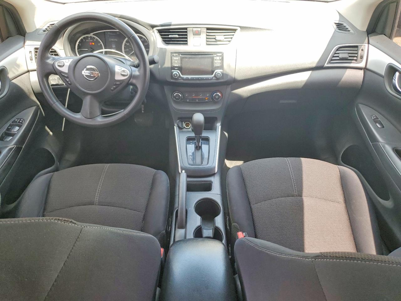 2018 NISSAN SENTRA S photo 15