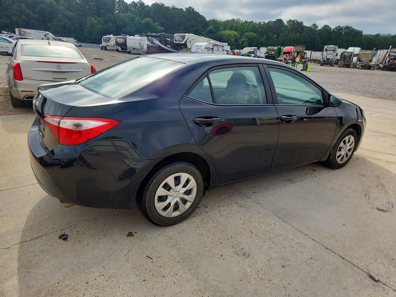 2014 TOYOTA COROLLA L photo 5