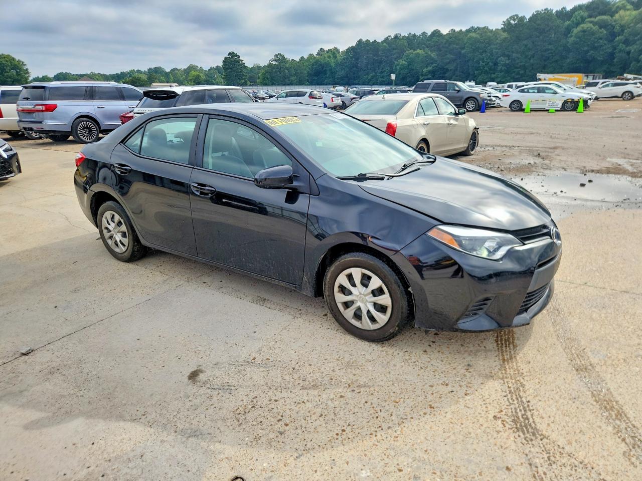 2014 TOYOTA COROLLA L photo 7
