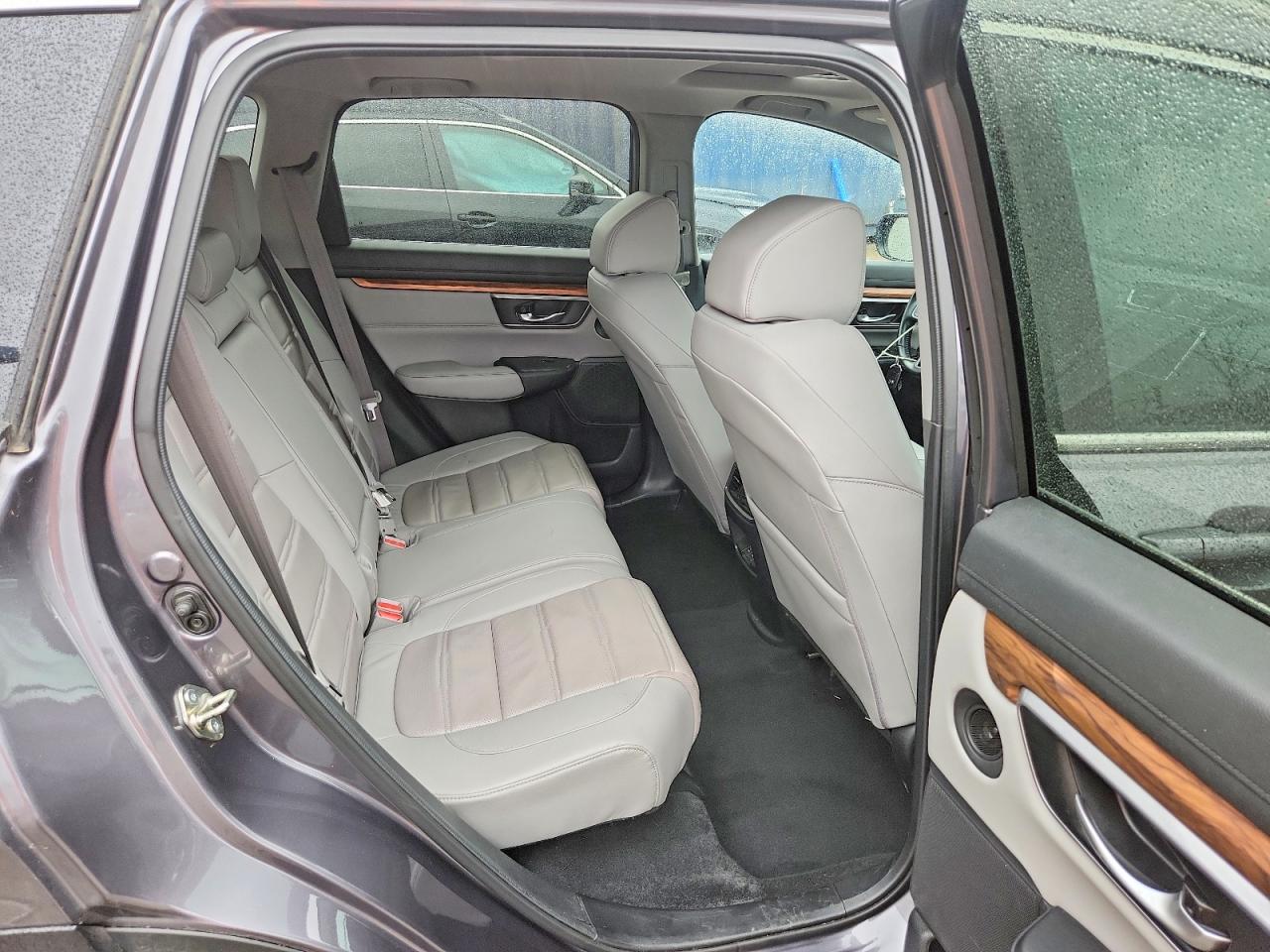2018 HONDA CR-V TOURING photo 31