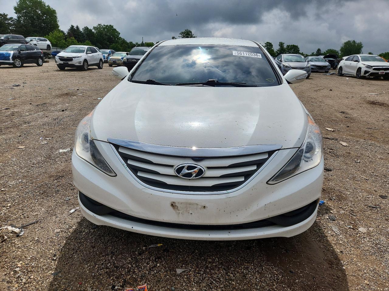 2014 HYUNDAI SONATA GLS photo 9