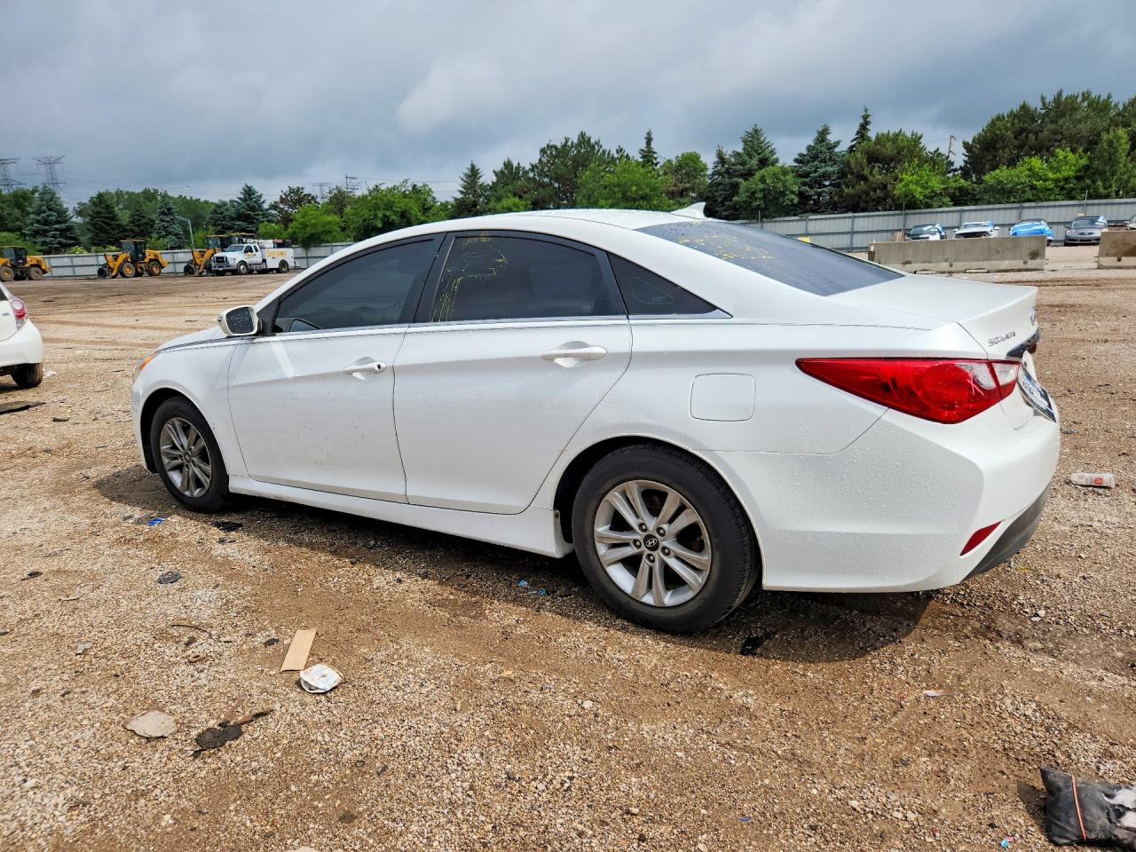 2014 HYUNDAI SONATA GLS photo 3