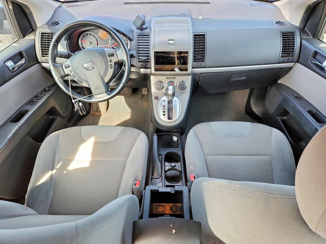 2010 NISSAN SENTRA 2.0 photo 15
