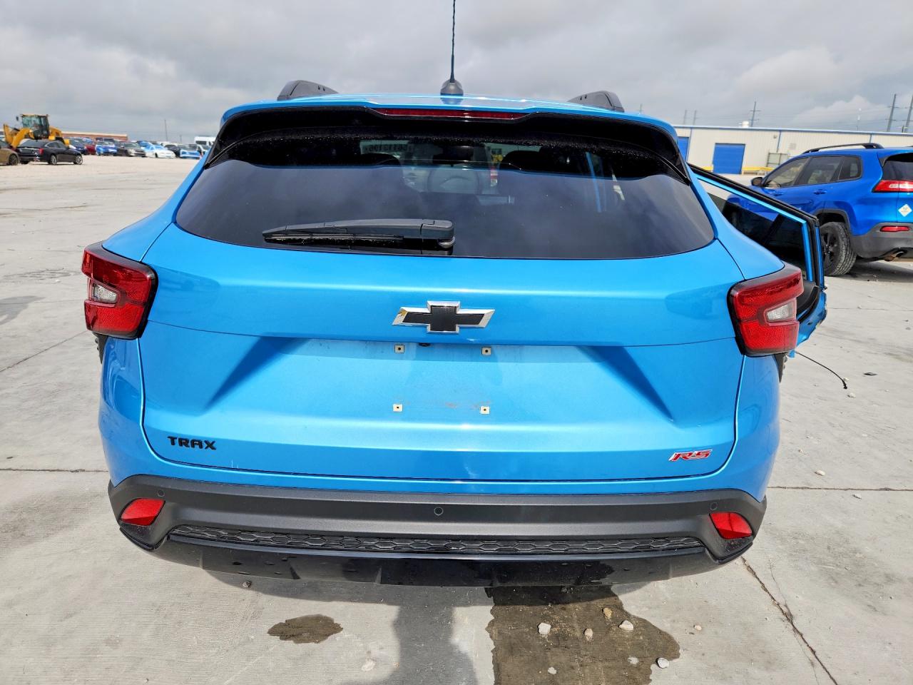 2025 CHEVROLET TRAX 2RS photo 11