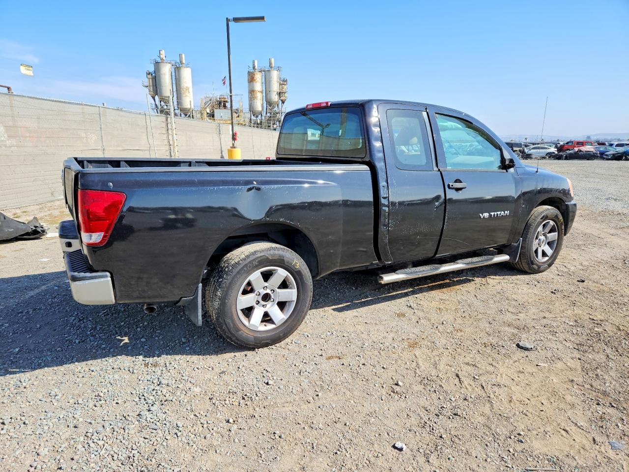 2012 NISSAN TITAN S photo 5