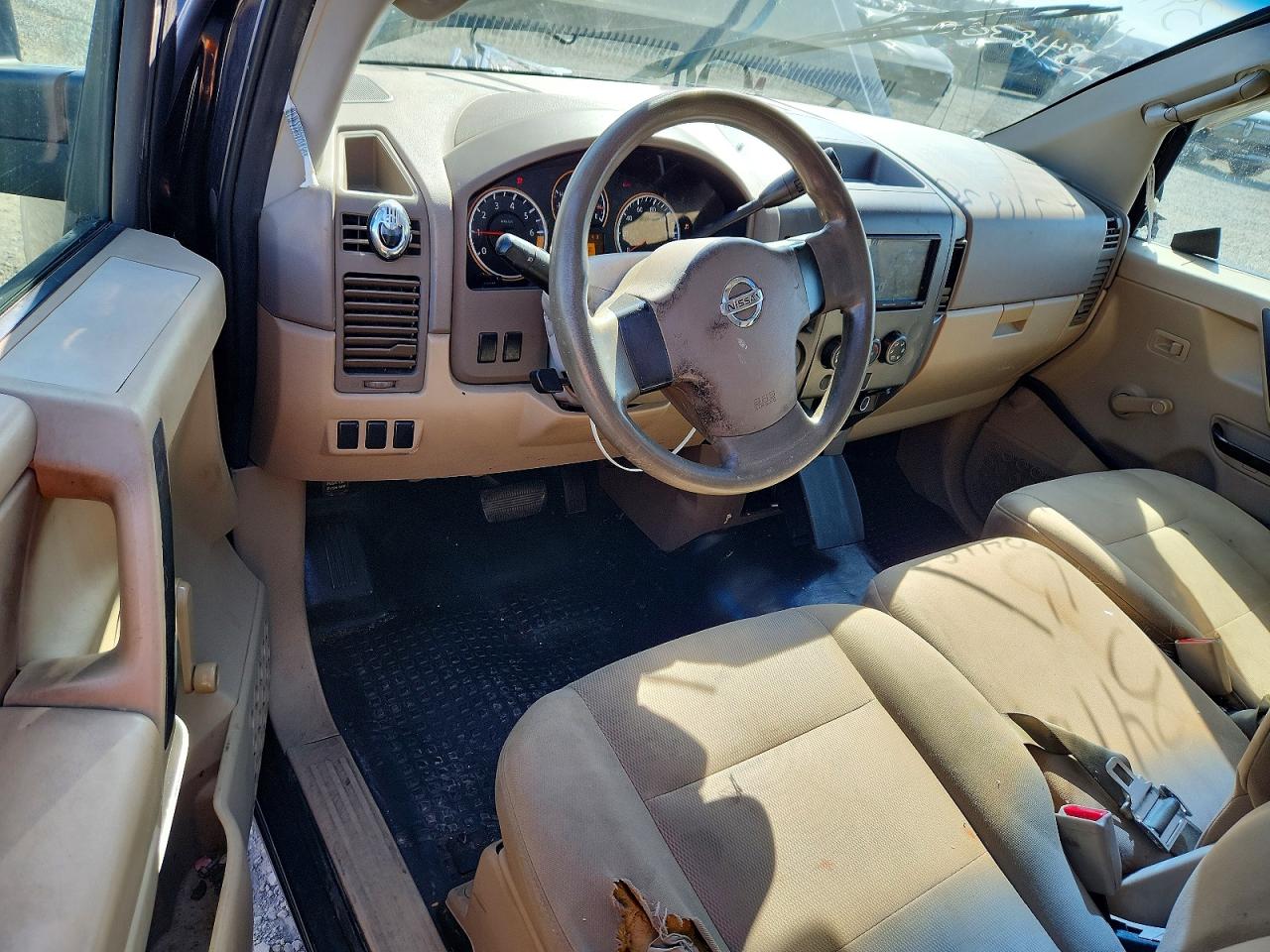 2012 NISSAN TITAN S photo 15