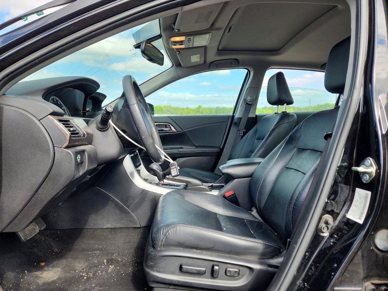 2017 HONDA ACCORD EXL photo 13