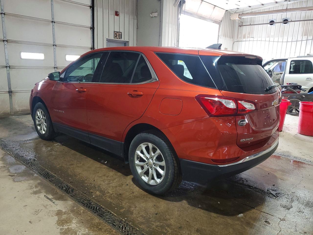 2020 CHEVROLET EQUINOX LT photo 3