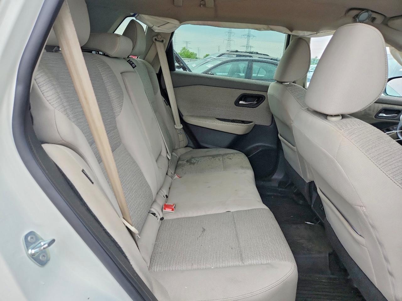 2021 NISSAN ROGUE SV photo 19