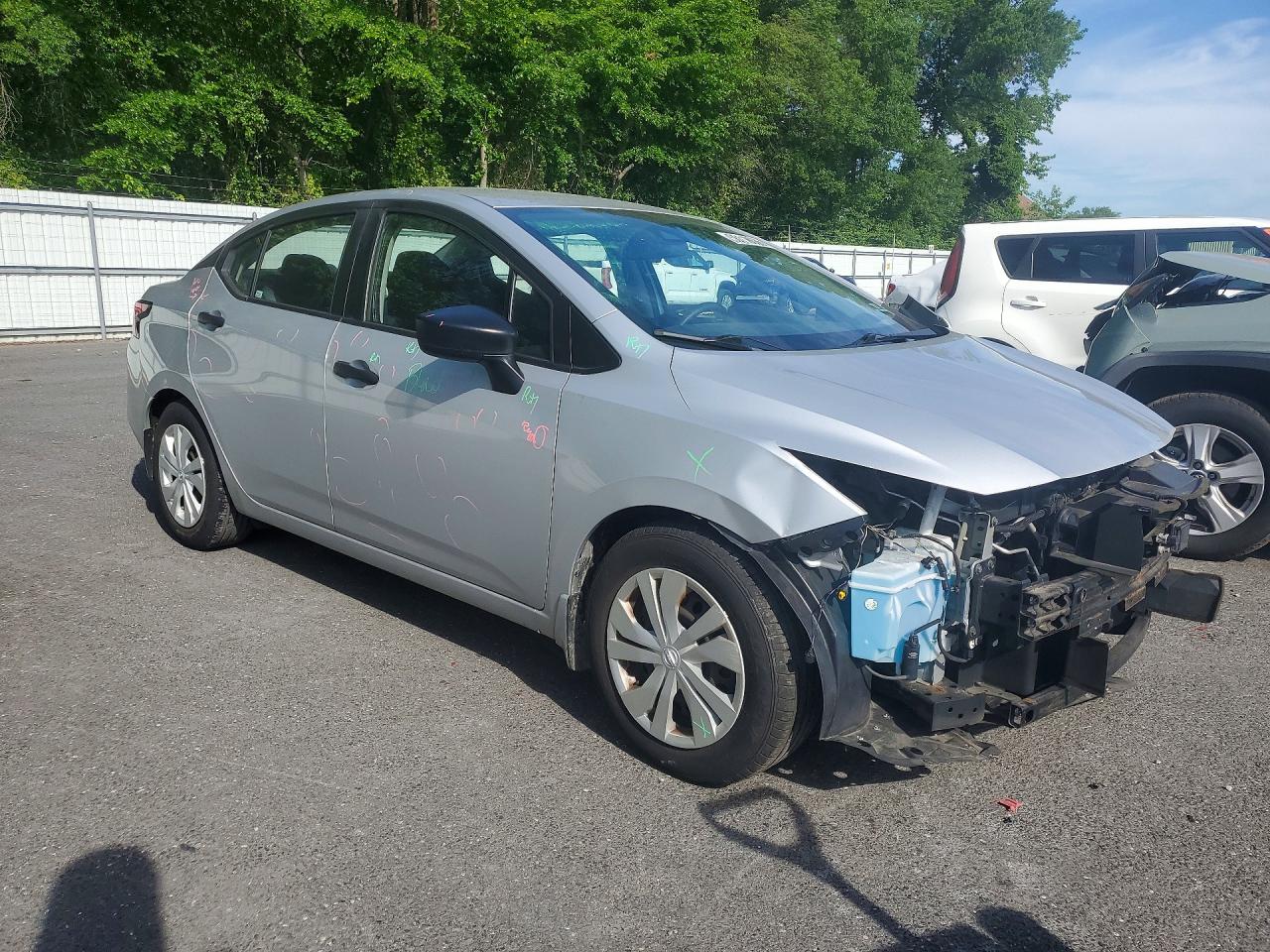 2020 NISSAN VERSA S photo 10