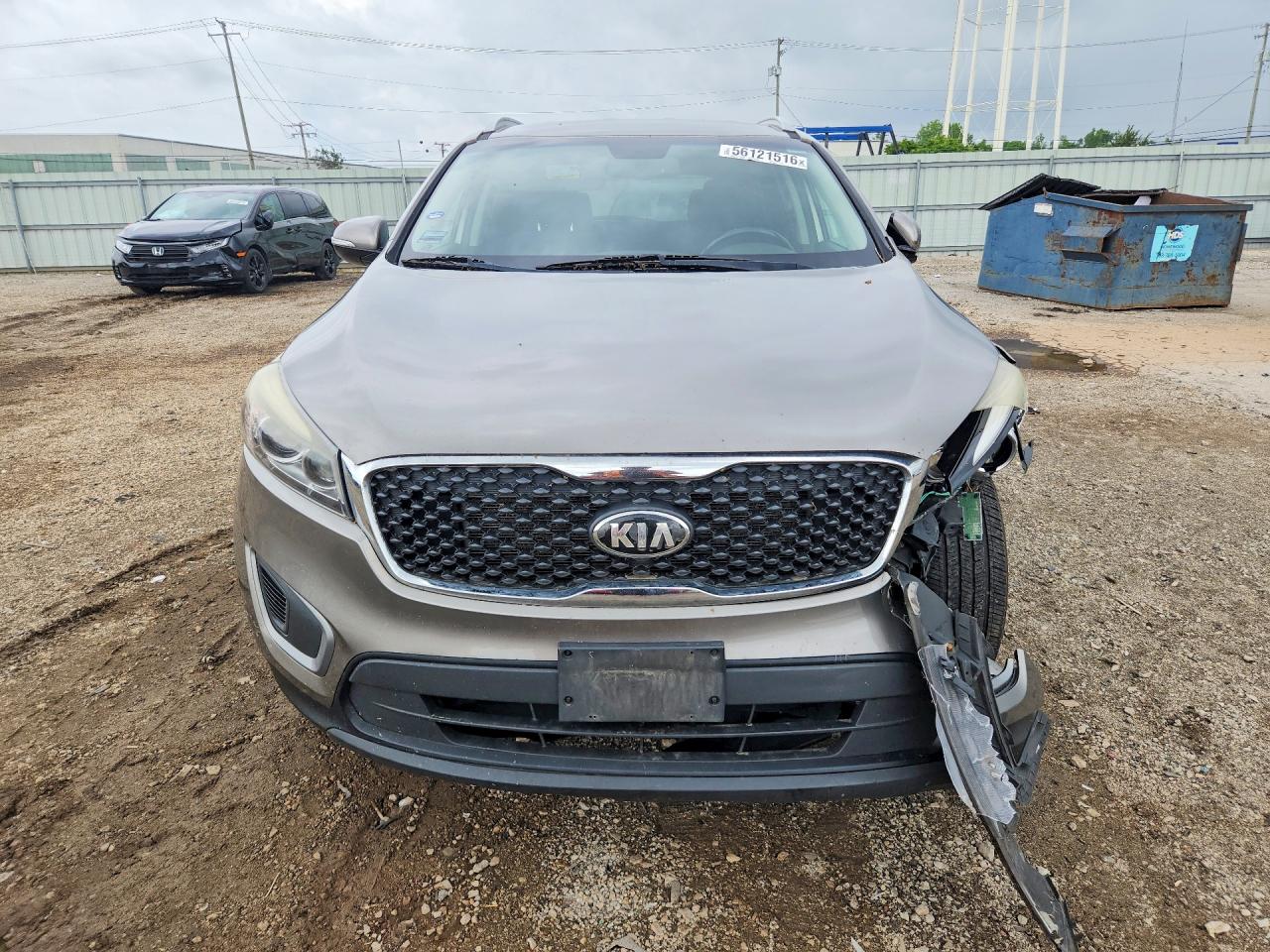 2016 KIA SORENTO LX photo 9