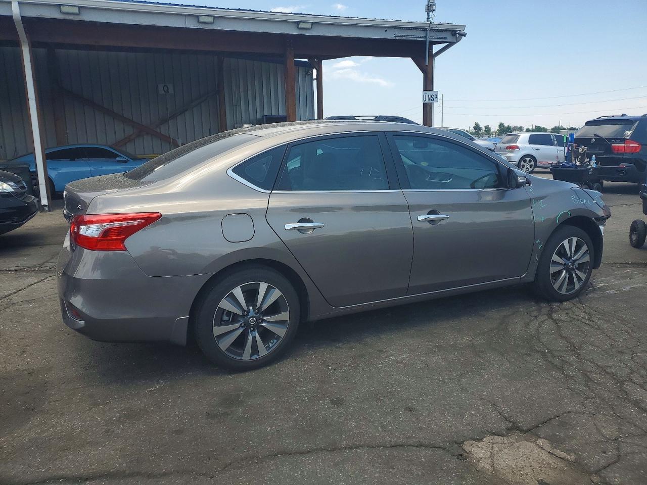 2016 NISSAN SENTRA SL photo 5
