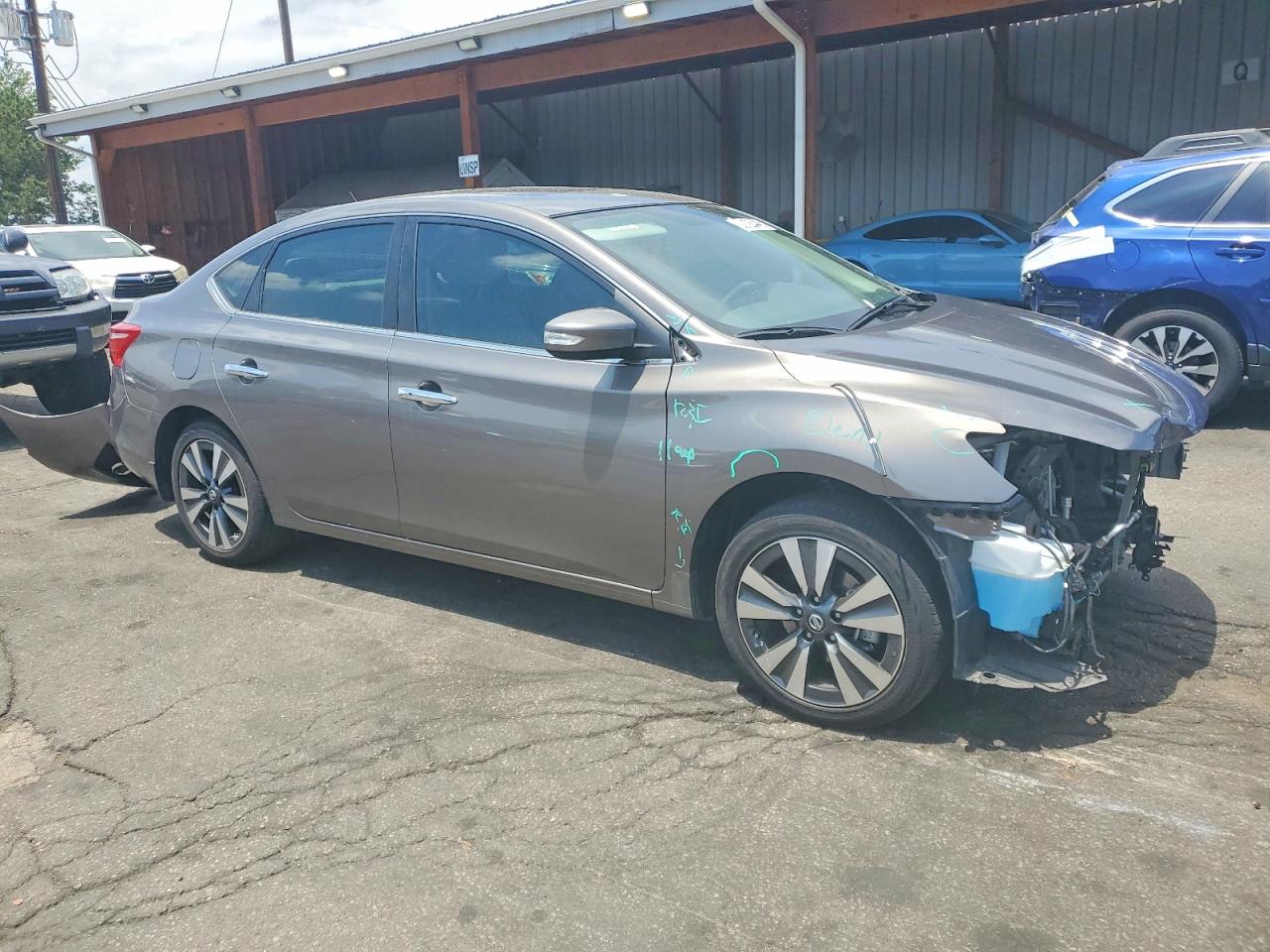 2016 NISSAN SENTRA SL photo 7