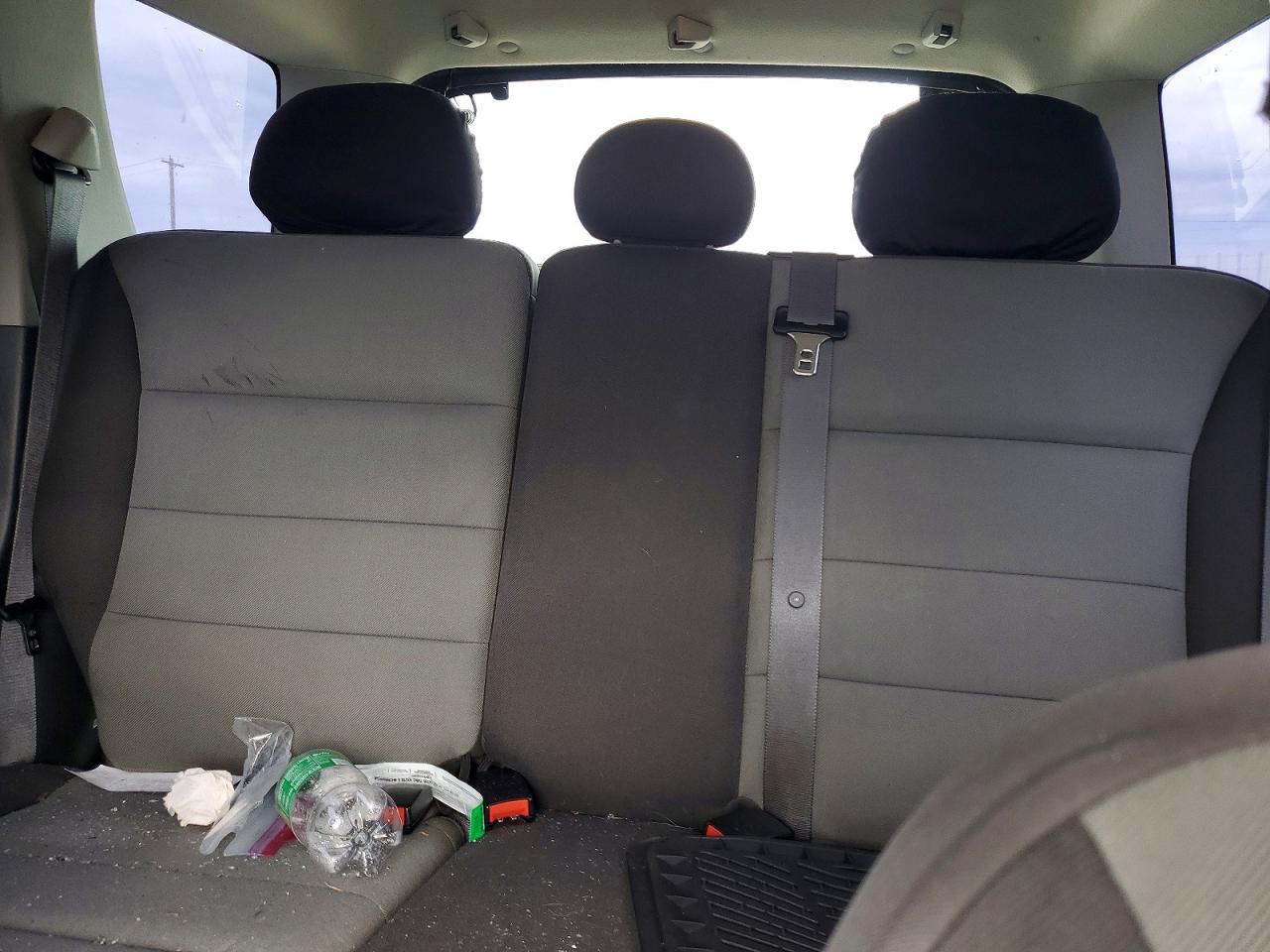 2005 FORD ESCAPE XLS photo 10