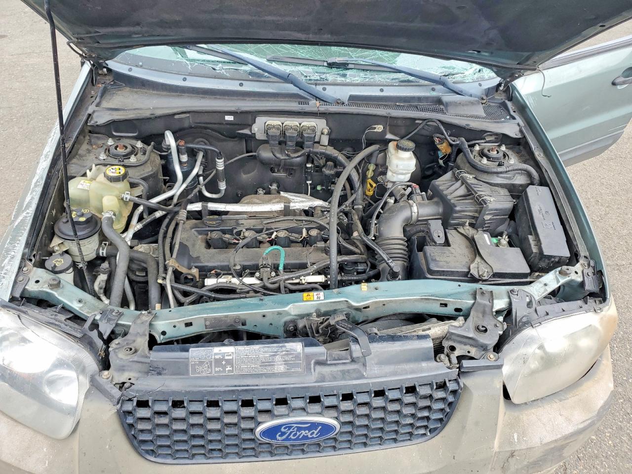 2005 FORD ESCAPE XLS photo 12