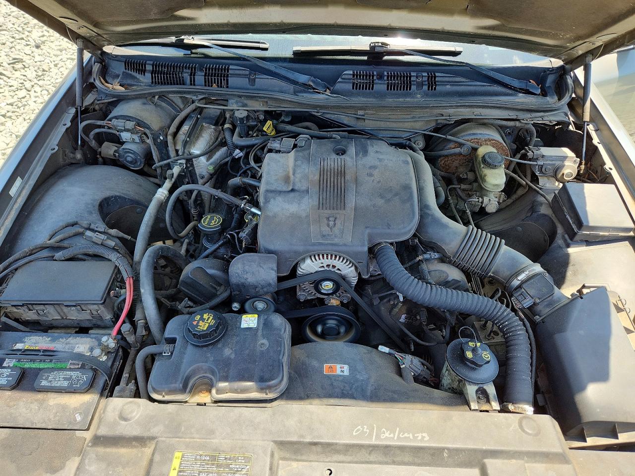2004 FORD CROWN VICTORIA photo 11