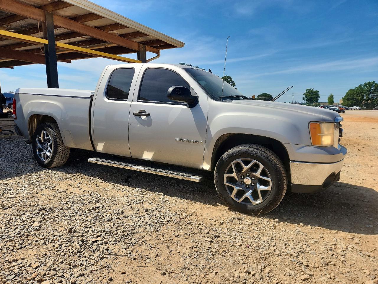 2007 GMC NEW SIERRA C1500 photo 4
