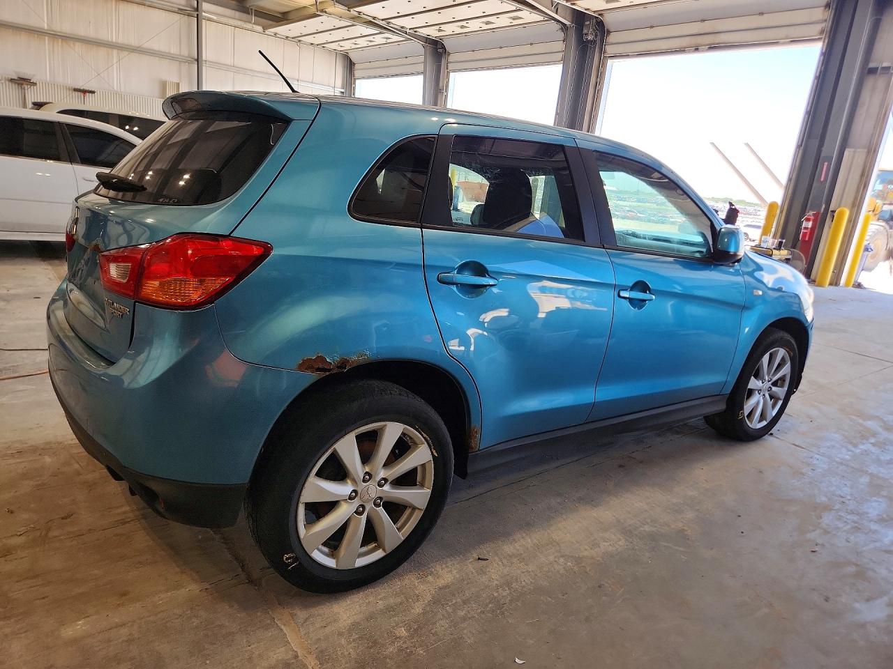 2013 MITSUBISHI OUTLANDER SPORT ES photo 5