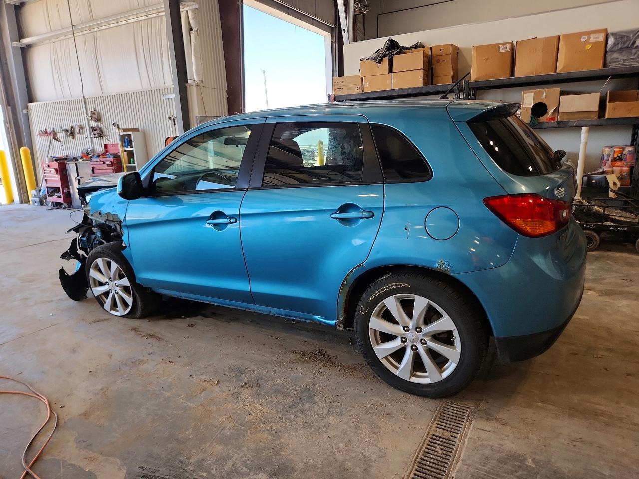 2013 MITSUBISHI OUTLANDER SPORT ES photo 3