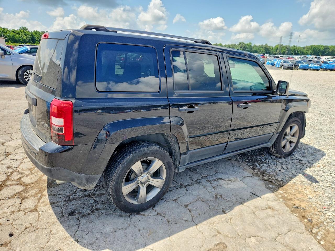 2017 JEEP PATRIOT SPORT photo 3