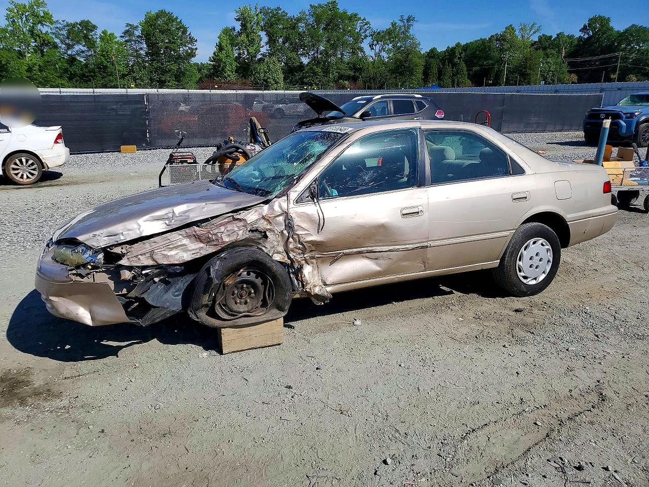 1999 TOYOTA CAMRY